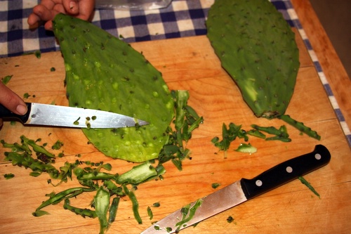 How To Cook Nopales